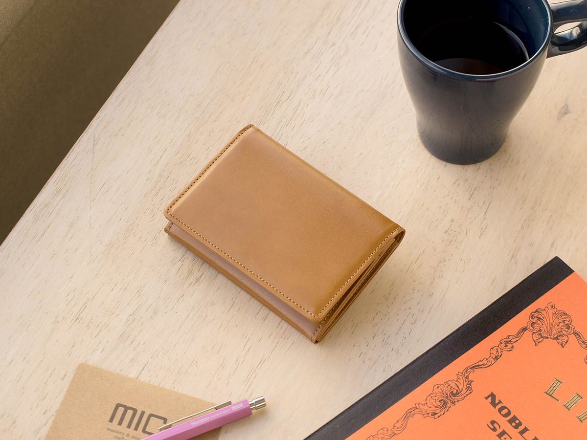 MI0055 アリアナ 風琴マチ名刺入れ