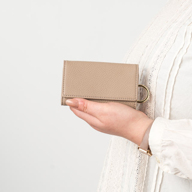 ラフィネ キーケース