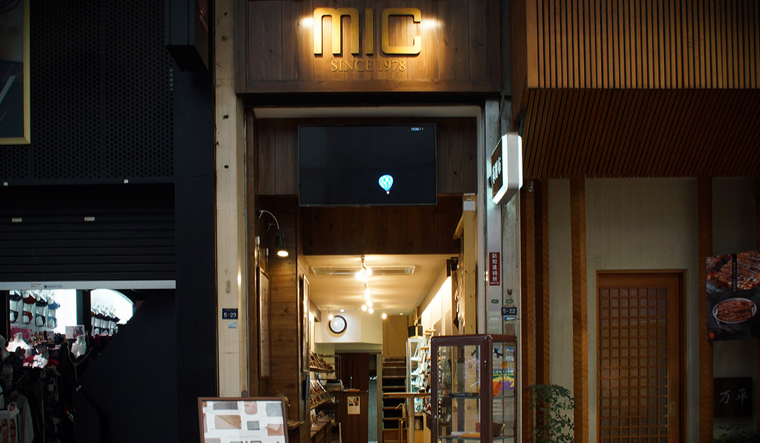 神戸三宮店_店舗入り口