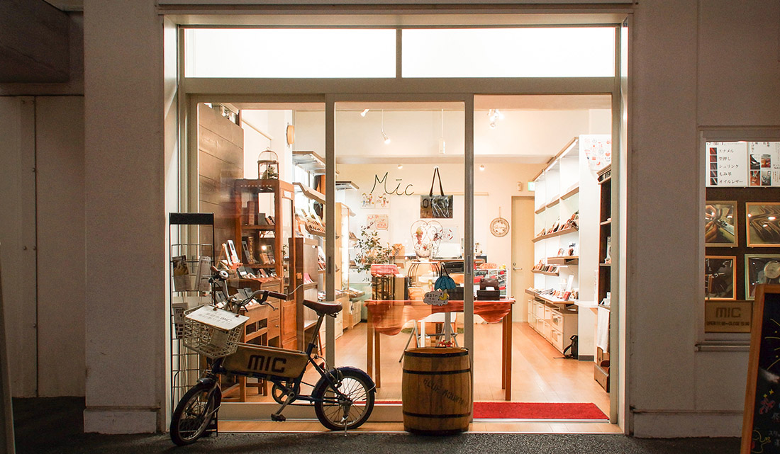 御徒町店_店舗入り口