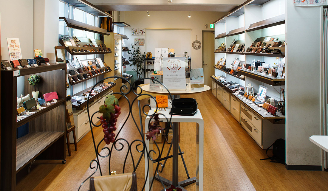 御徒町店_店内写真_01