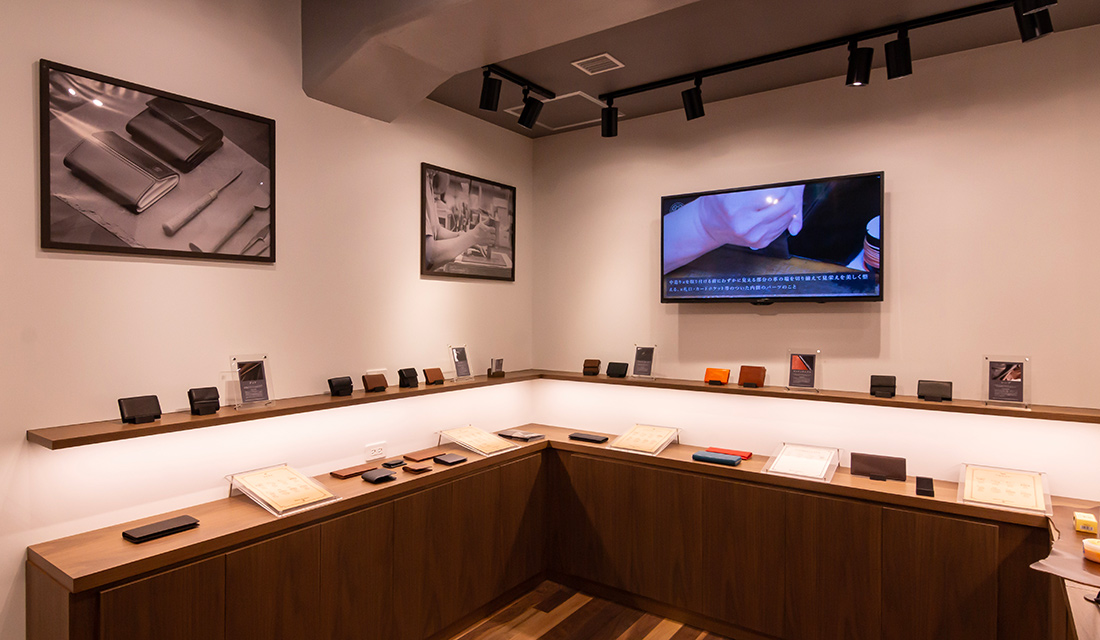 日比谷店_店内写真_01