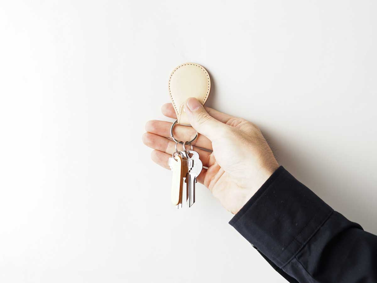 ナチュラルヌメ　マグネットキーホルダー_02