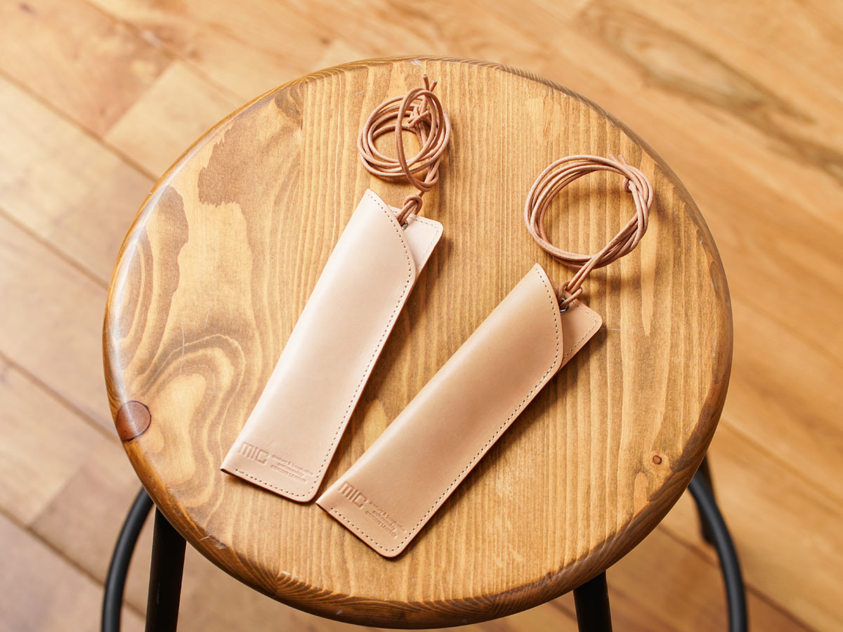 ナチュラルヌメ　首かけペンホルダー_main_detail_image