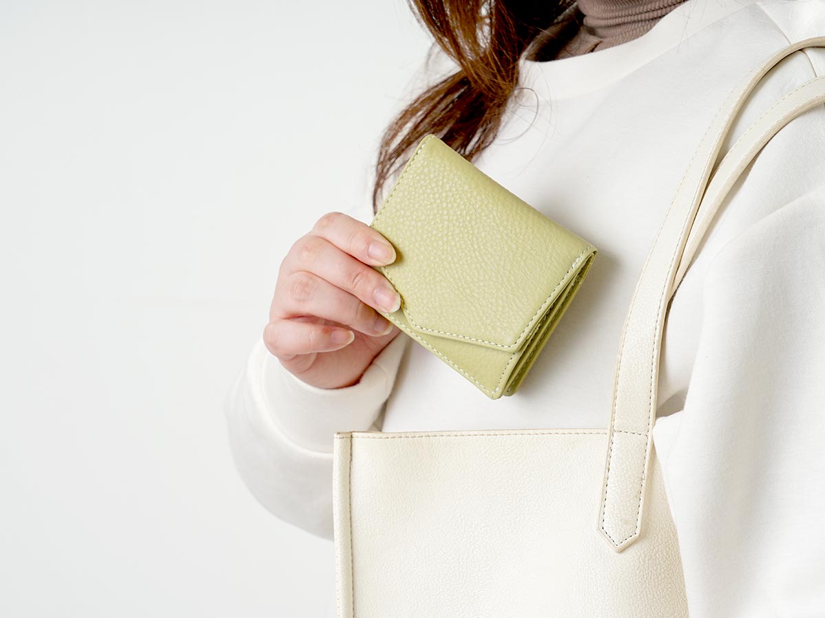 ラフィネ ボックス小銭入れ二つ折り財布_main_detail_image