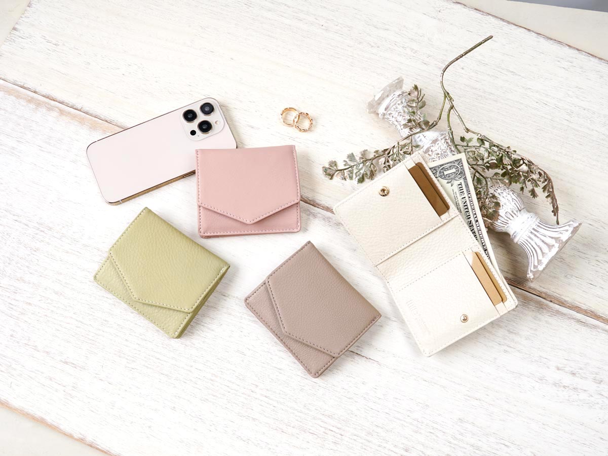 ラフィネ ボックス小銭入れ二つ折り財布_02