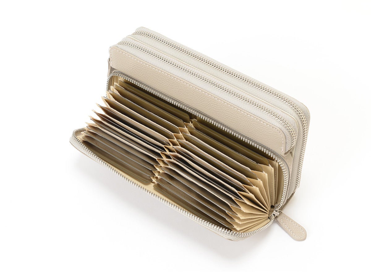 エンボス　マルチウォレット_detail_image_03