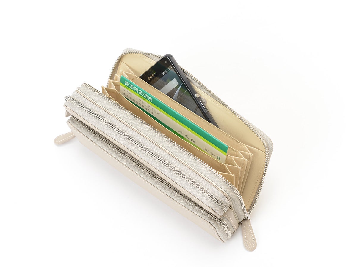 エンボス　マルチウォレット_detail_image_05