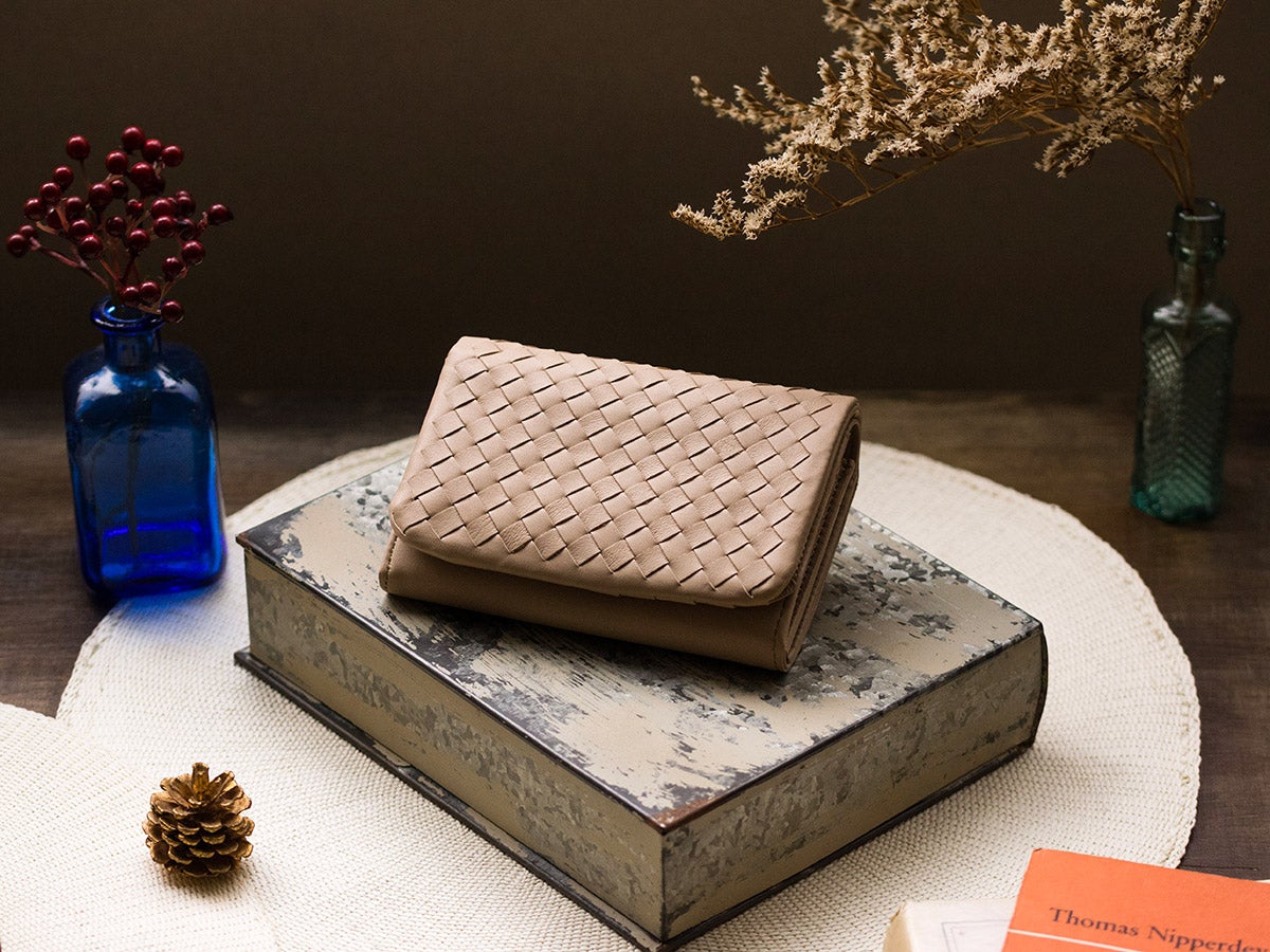 ソフトメッシュ 中L字ファスナー二つ折り財布_02