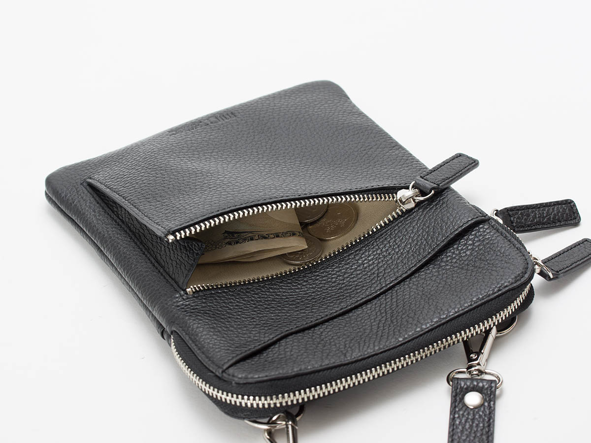 ボルセッタ　レザーサコッシュポーチ(大)_detail_image_04