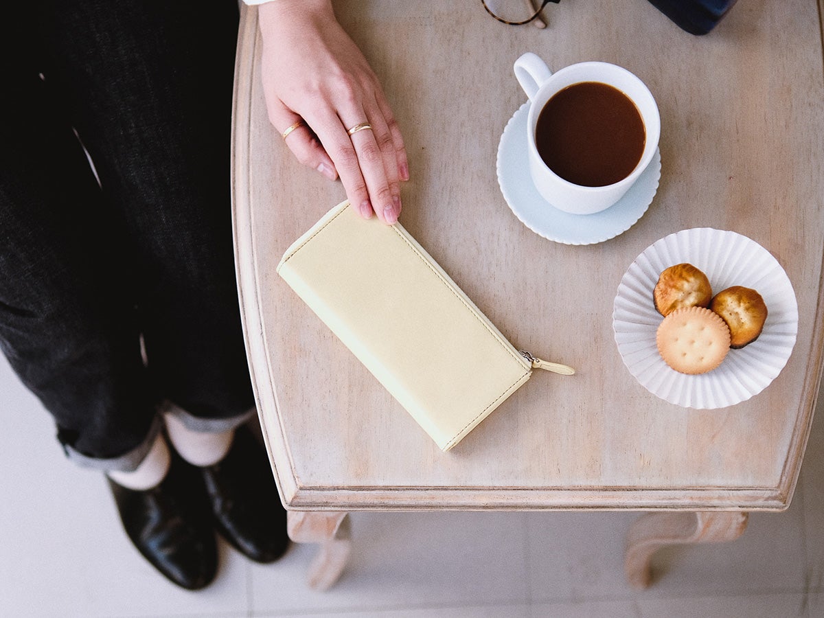 ルミエ　コンパクトL字ファスナー長財布_02