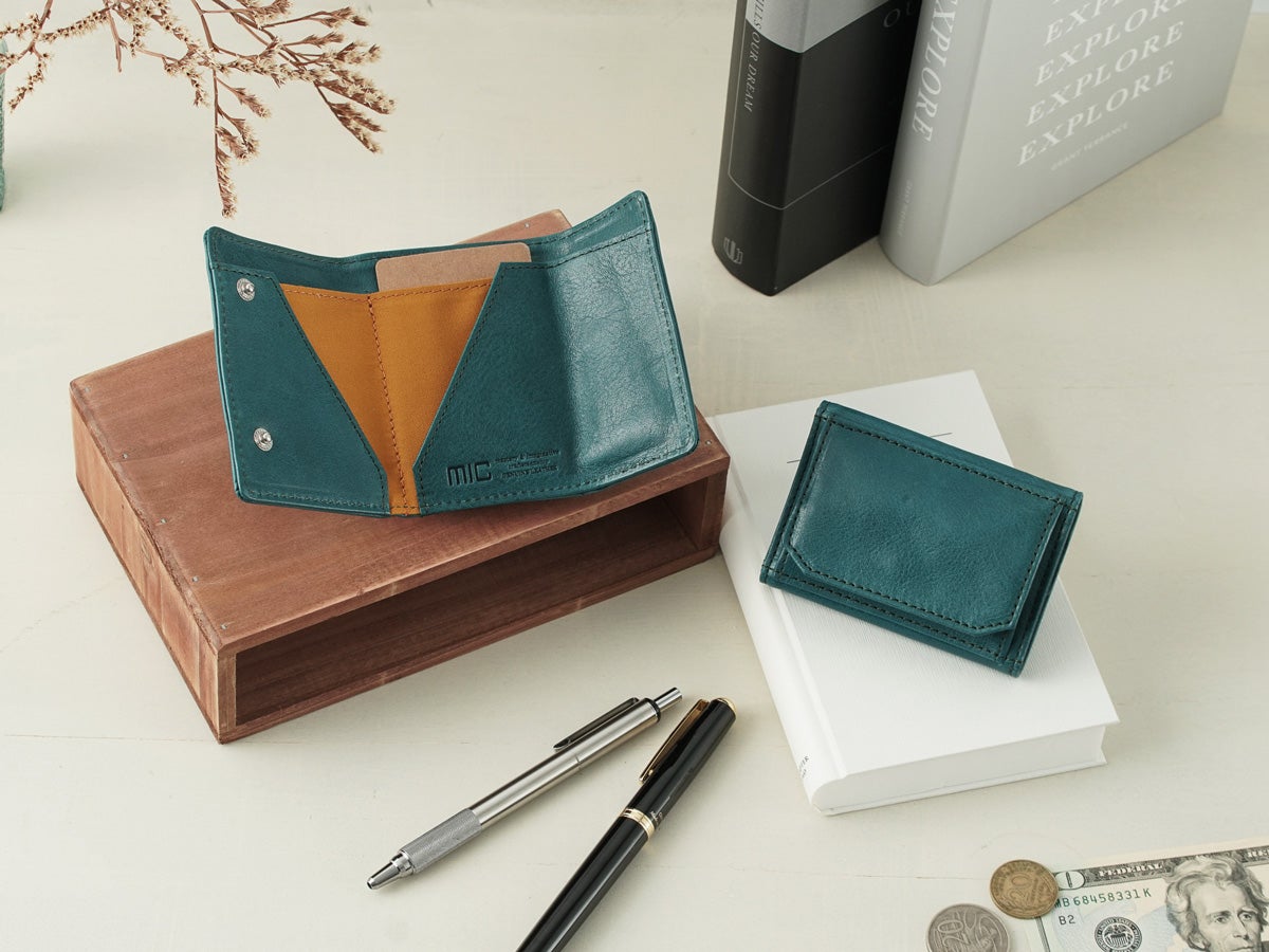 ヴァケッタルクス　三つ折りミニ財布_02