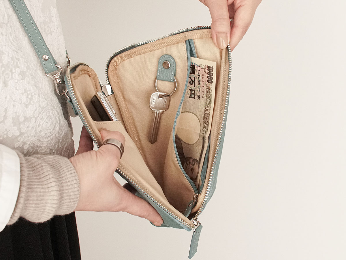 ボルセッタ　マルチスマホショルダー_detail_image_03