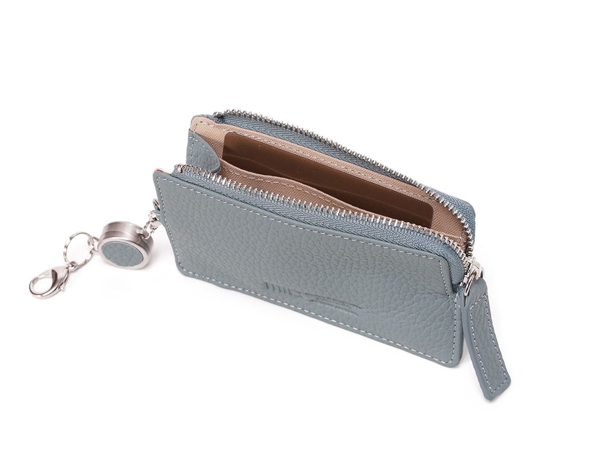 ボルセッタ　マルチカードケース（リール付）_detail_image_04