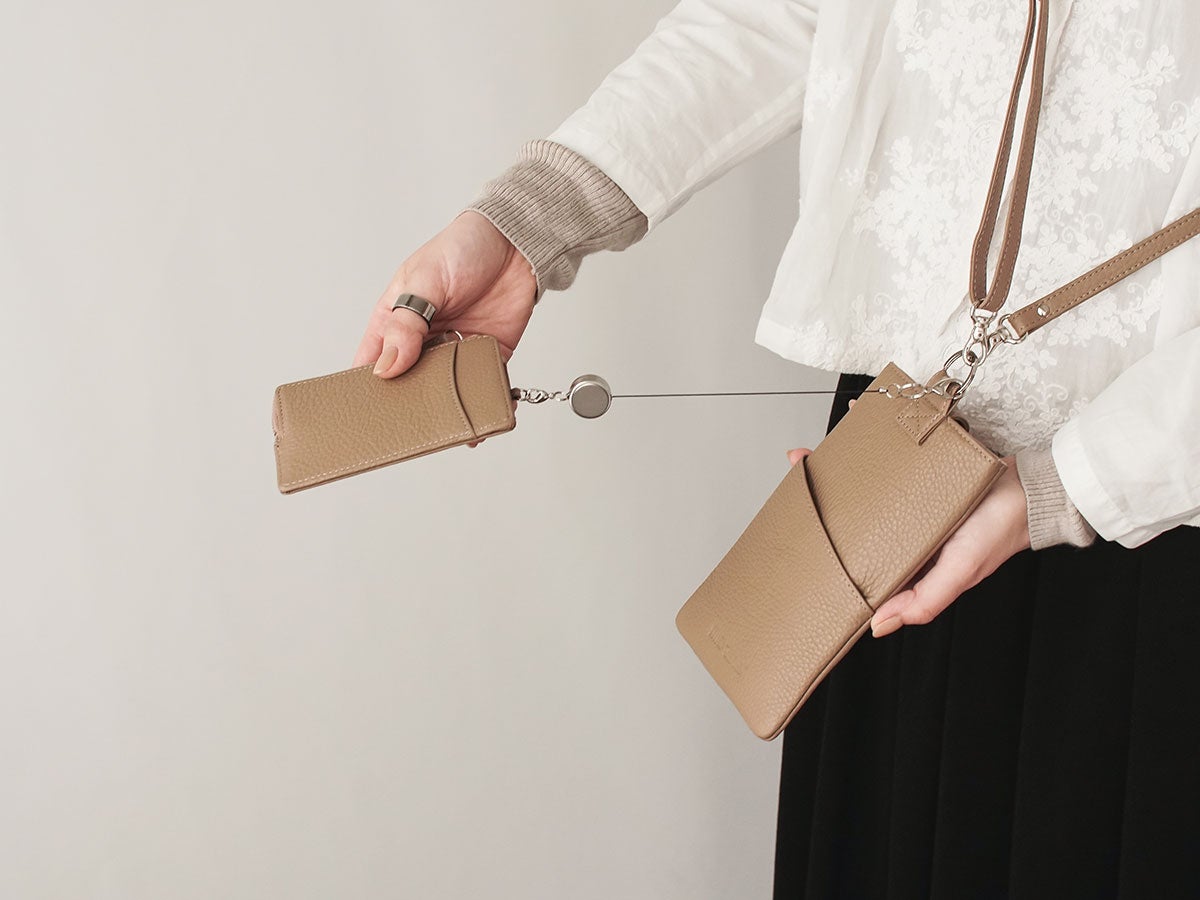 ボルセッタ　マルチカードケース（リール付）_detail_image_05