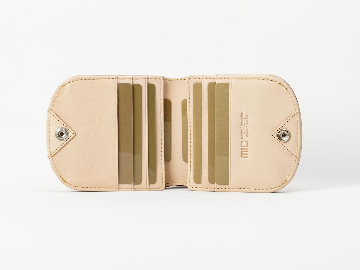 ナチュラルヌメ　ヒップポケット革財布（小銭入れ無し）_detail_image_04