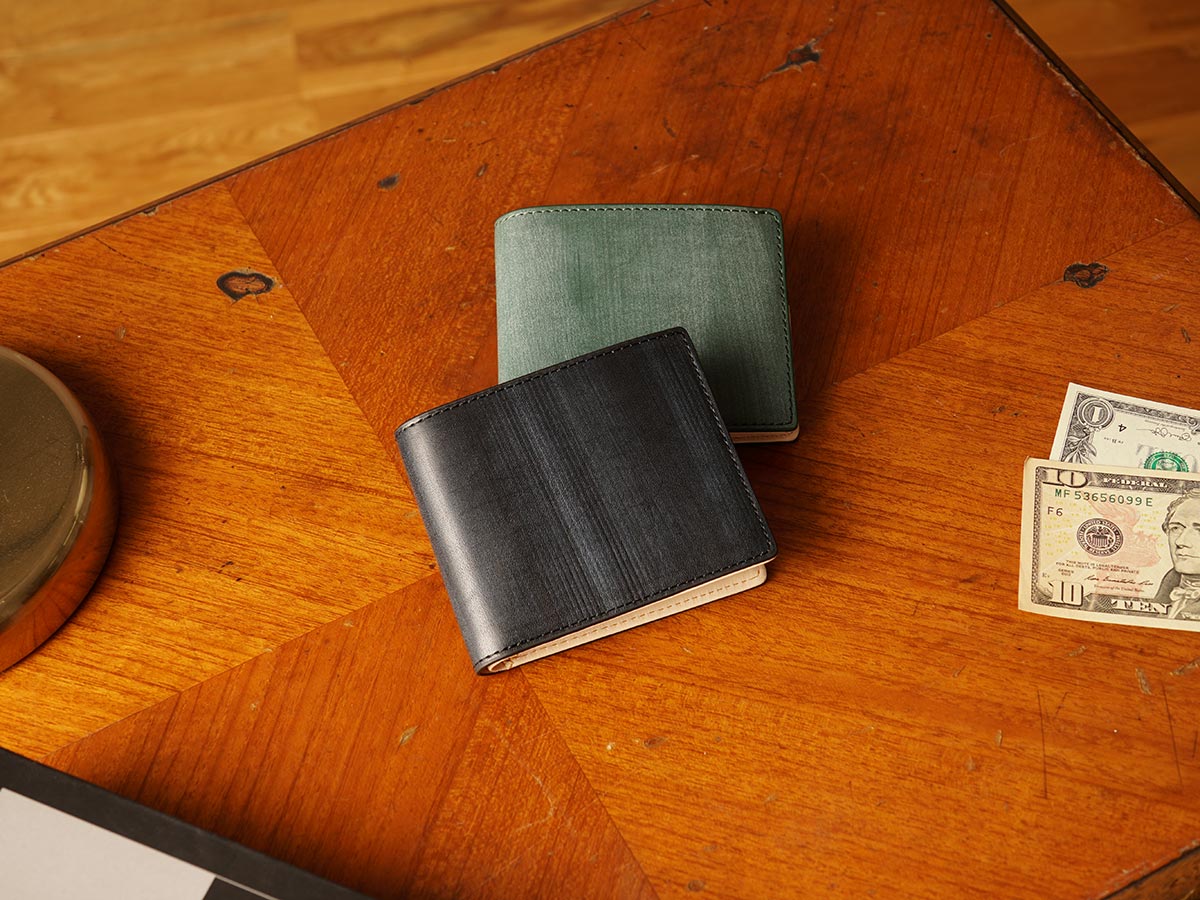 ブライドルレザー 二つ折り財布(小銭入れ無し)_02