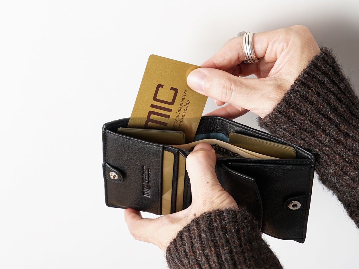 ブラックメッシュ 二つ折りミニ財布_detail_image_03