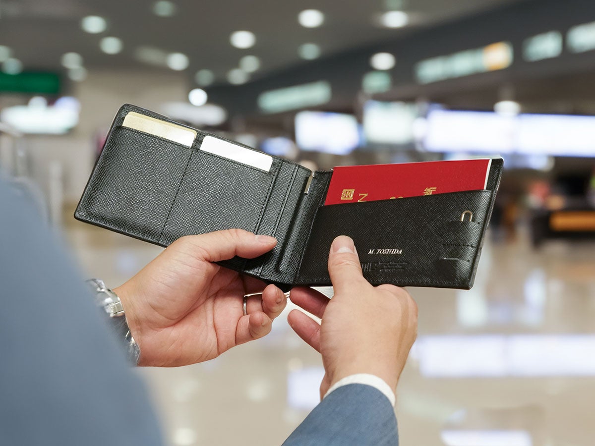 モメンタム パスポートウォレット_02