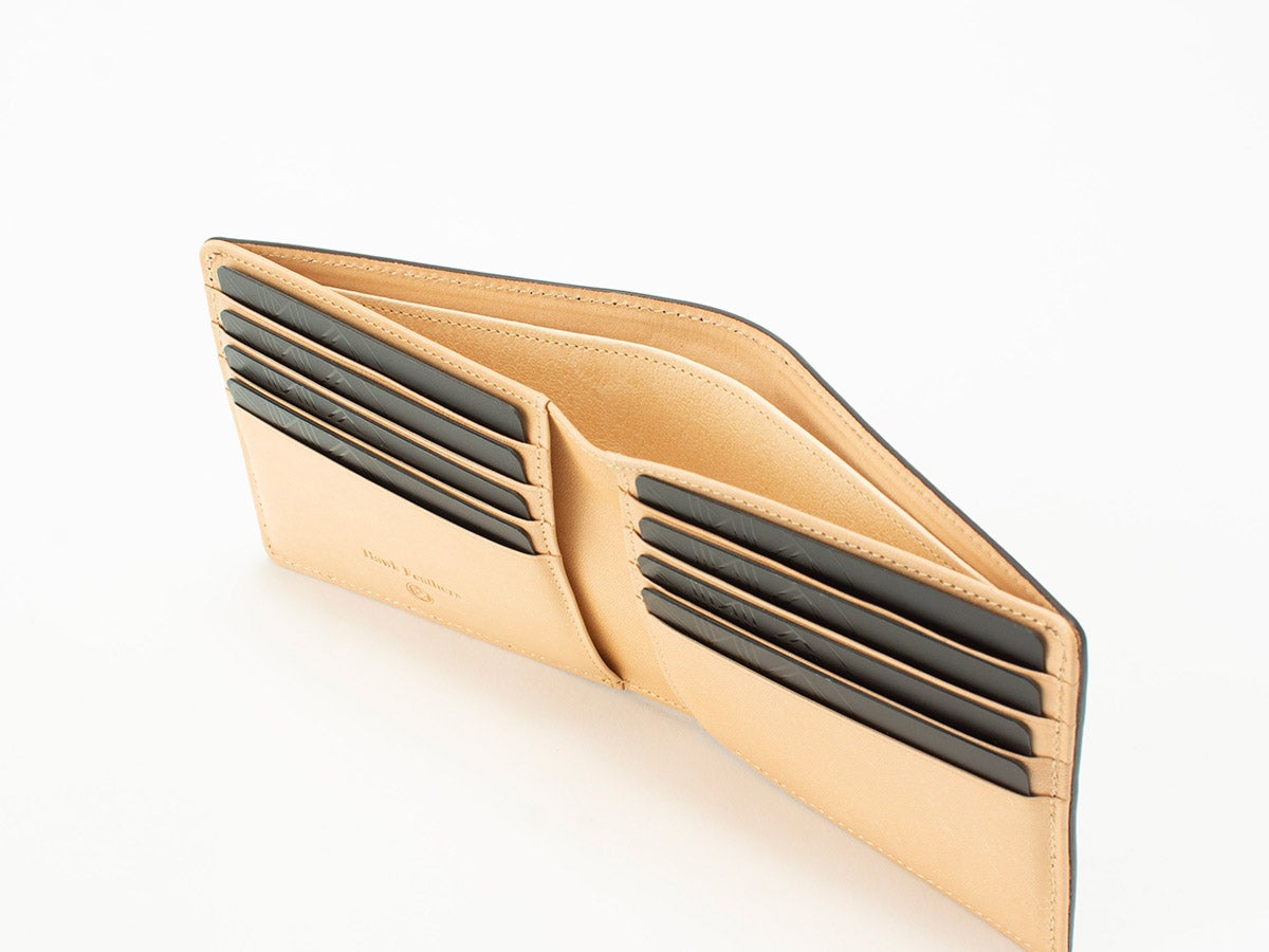 コードバン 二つ折り財布(小銭入れ無し)_detail_image_04