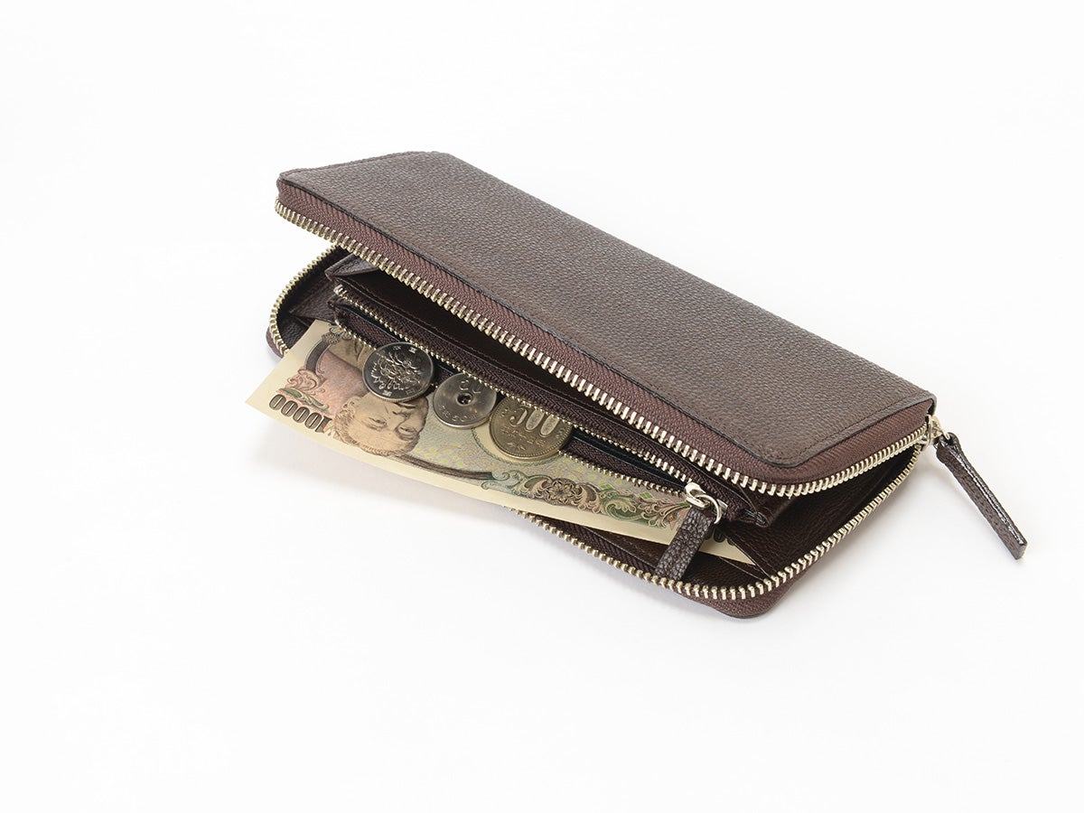 黒桟革 漆 ラウンドファスナー長財布_02