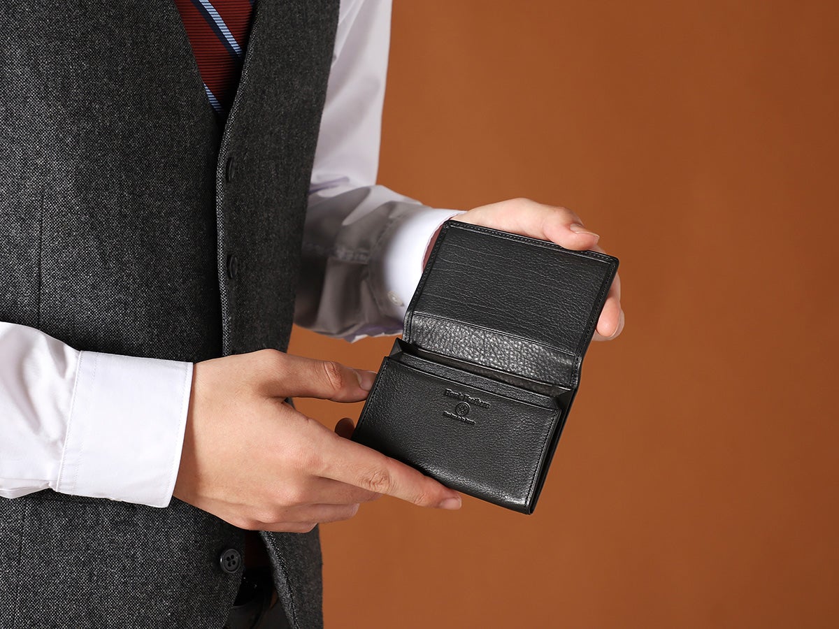 アニリンカーフ 風琴マチ名刺入れ_02