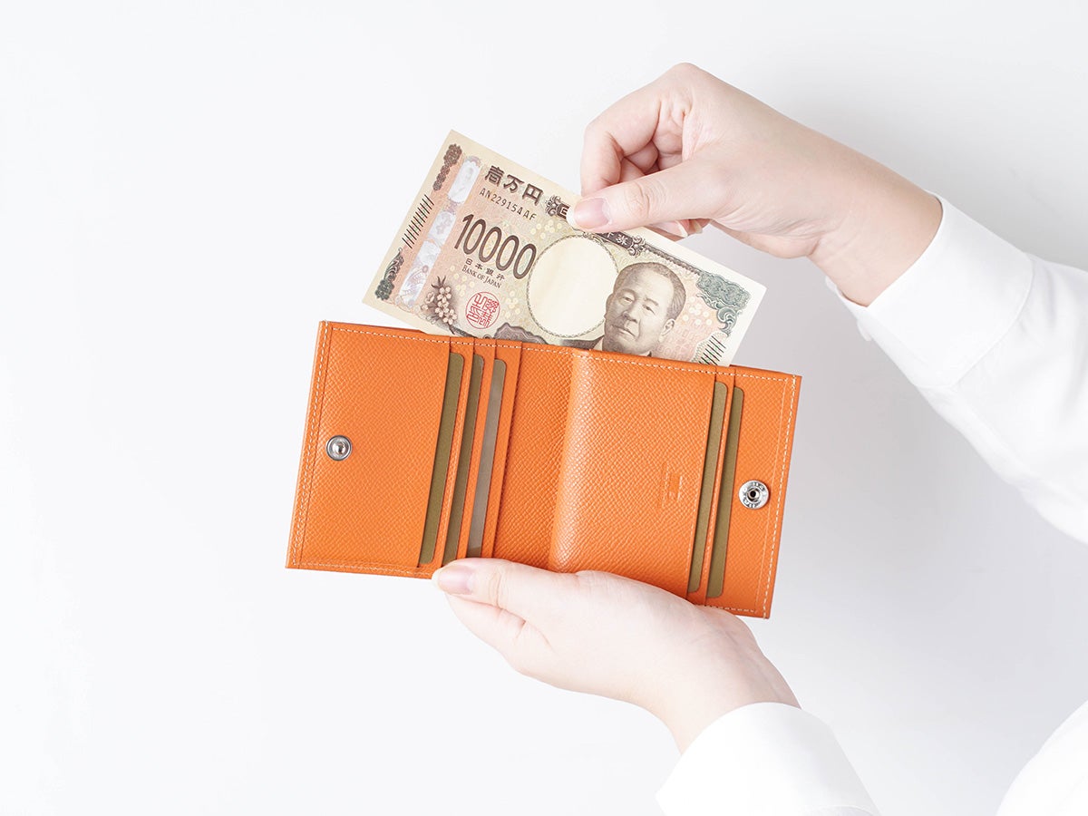 エンボス　外小銭入れ二つ折り財布_main_detail_image