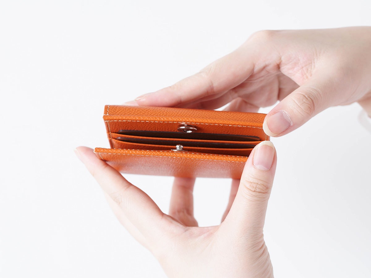 エンボス　外小銭入れ二つ折り財布_detail_image_04