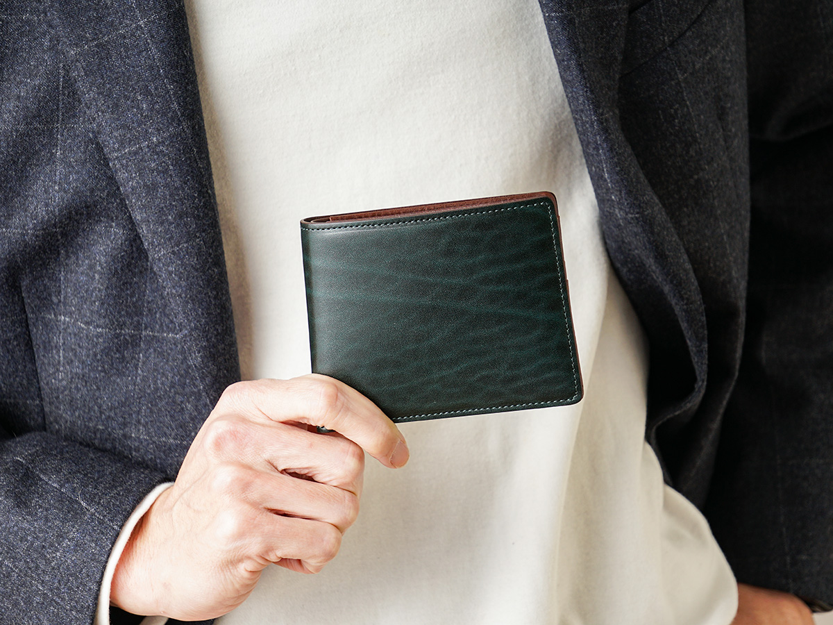 ルガトショルダー  二つ折り財布(小銭入れ付き)_02