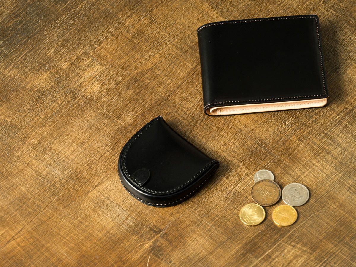 コードバン　馬蹄型小銭入れ