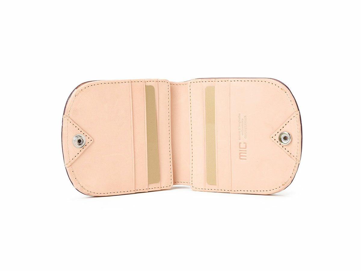 ペコスショルダー　ヒップポケット革財布（小銭入れ無し） 