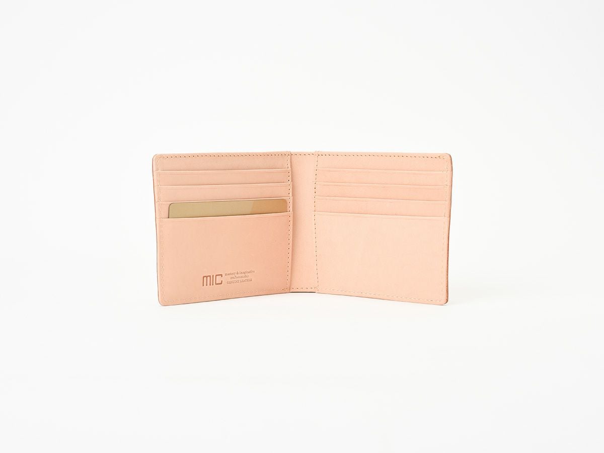 グレージングヌメ　二つ折り財布（小銭入れ無し）