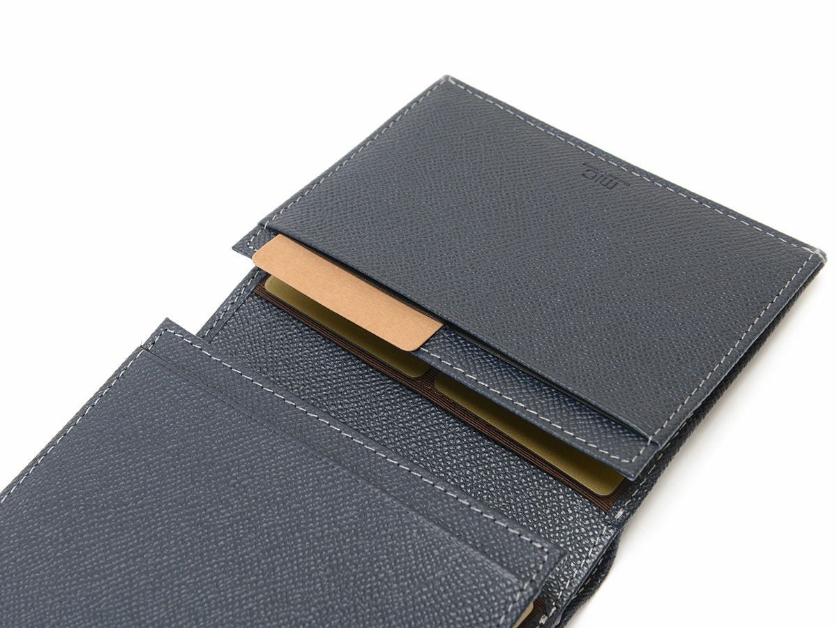 エンボス　カード収納札入れ