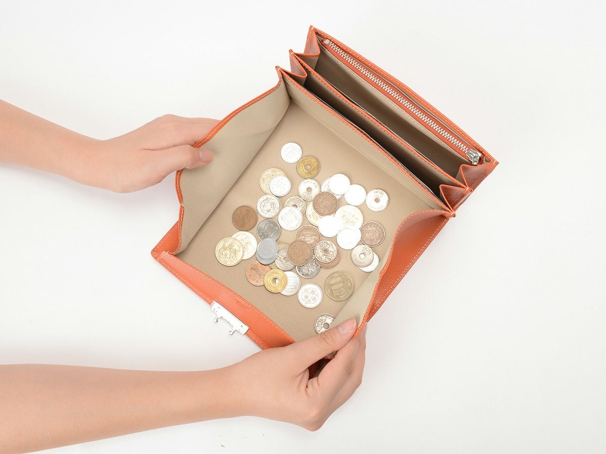 エンボス　ギャルソン長財布