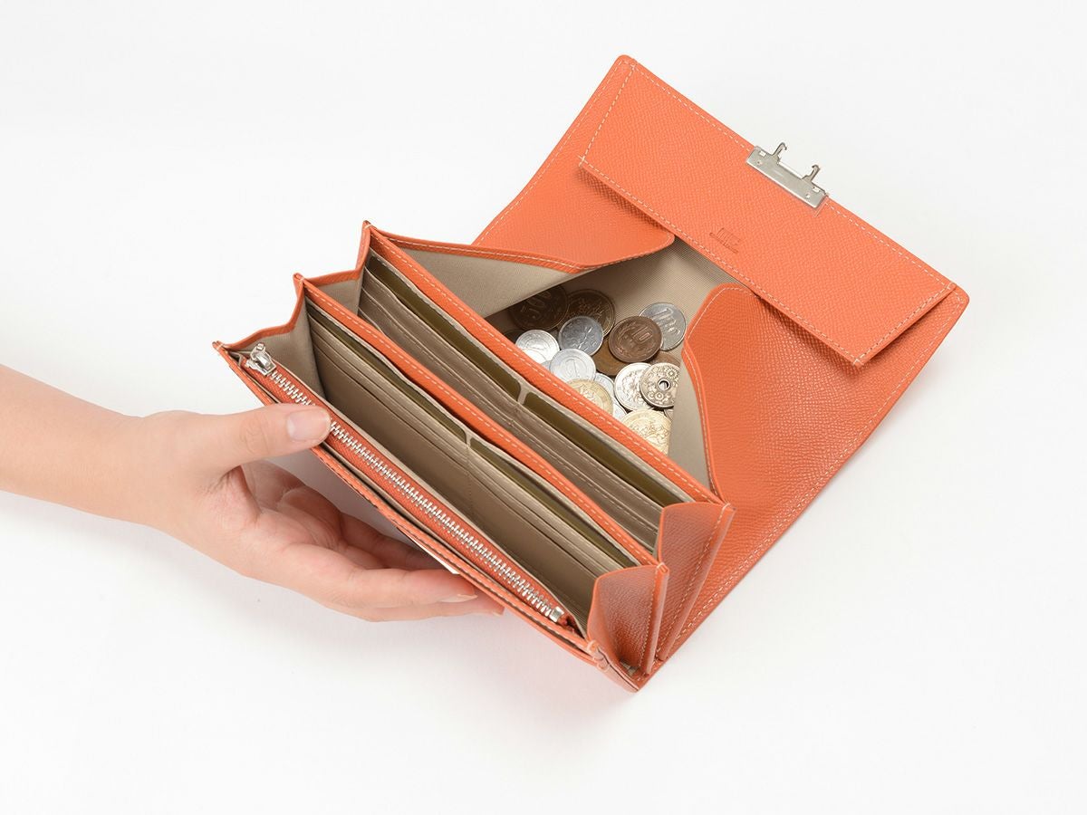 エンボス　ギャルソン長財布