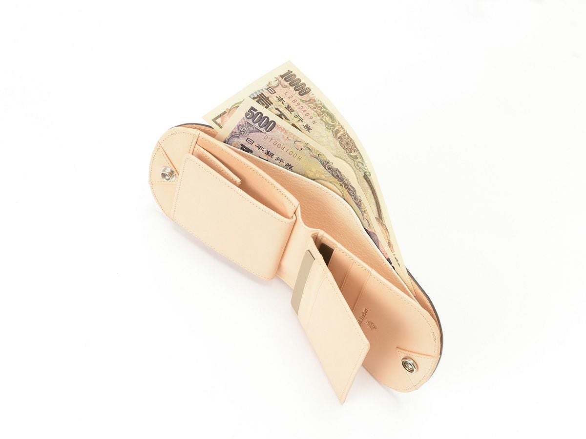 黒桟　漆　ヒップポケット革財布(小銭入れ付き) 