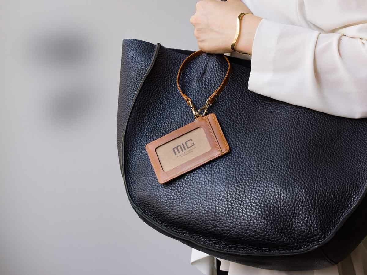 アリアナ単パス入れ