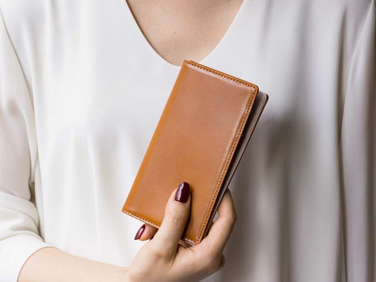 アリアナ スマートフォンケース(小) 