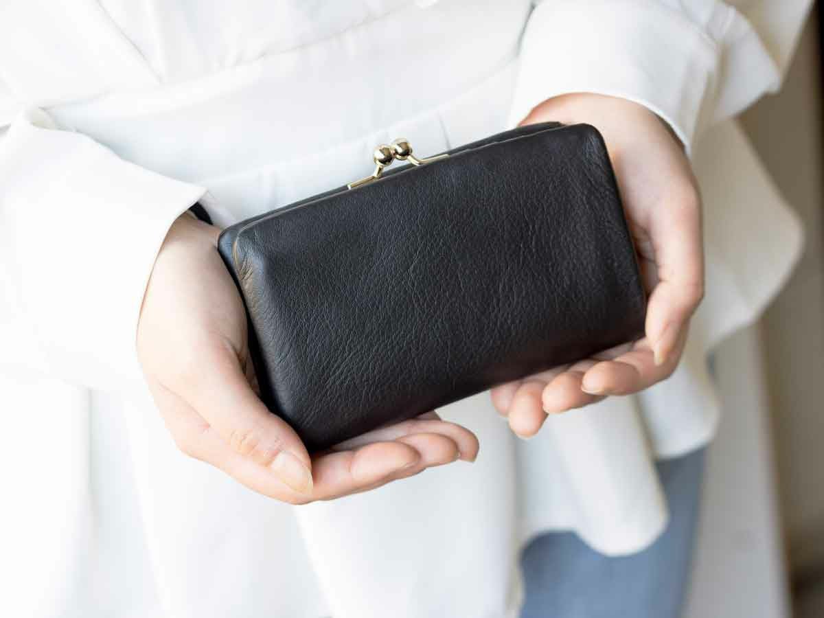 フェルモ がま口二つ折り財布