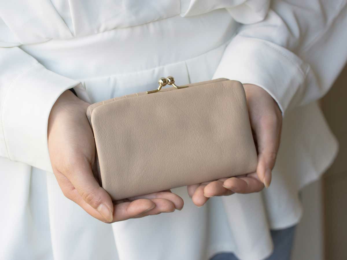 フェルモ がま口二つ折り財布