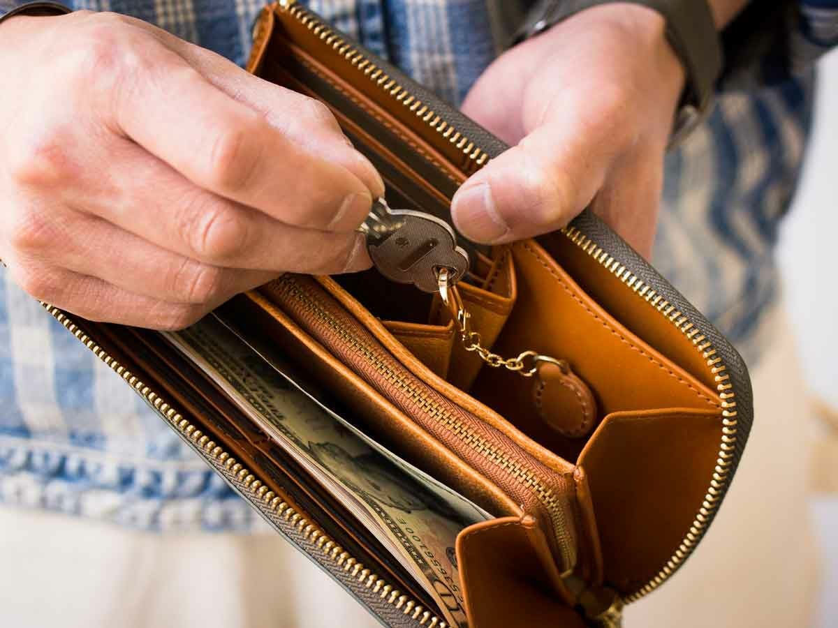 プエブロ　ヒップポケット L型ファスナーマルチウォレット