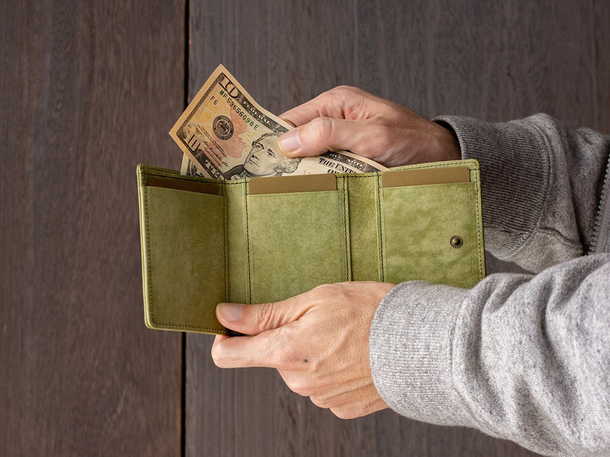 マヤ　三つ折りミニ財布