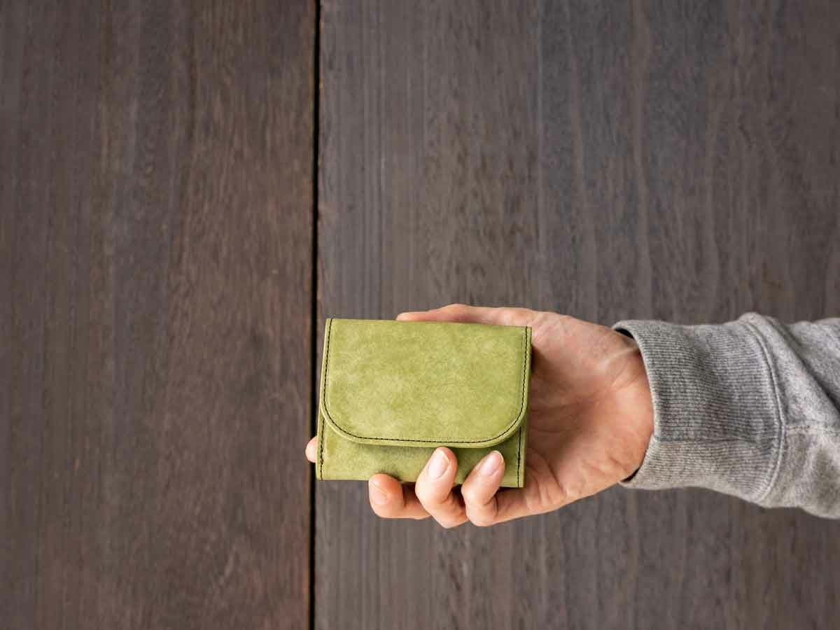 マヤ　三つ折りミニ財布