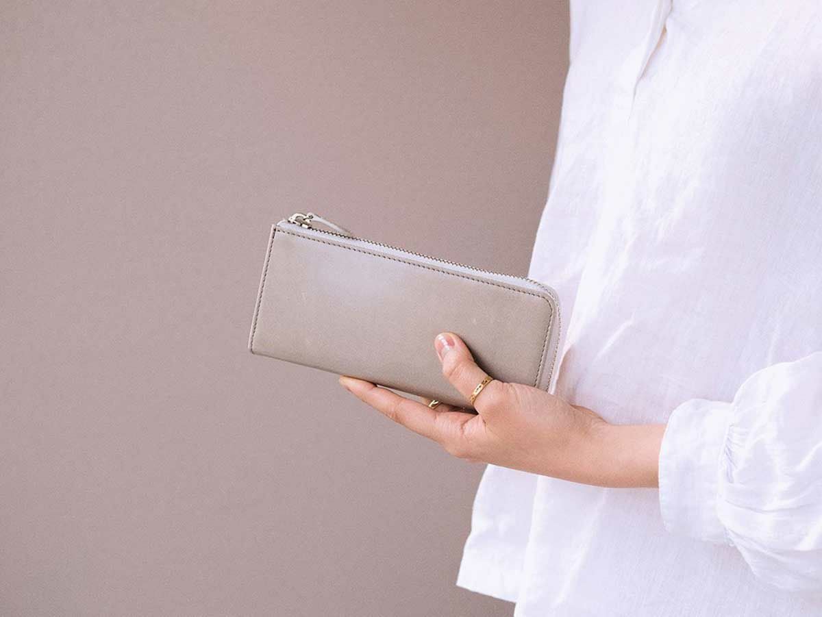 ルミエ　コンパクトL字ファスナー長財布
