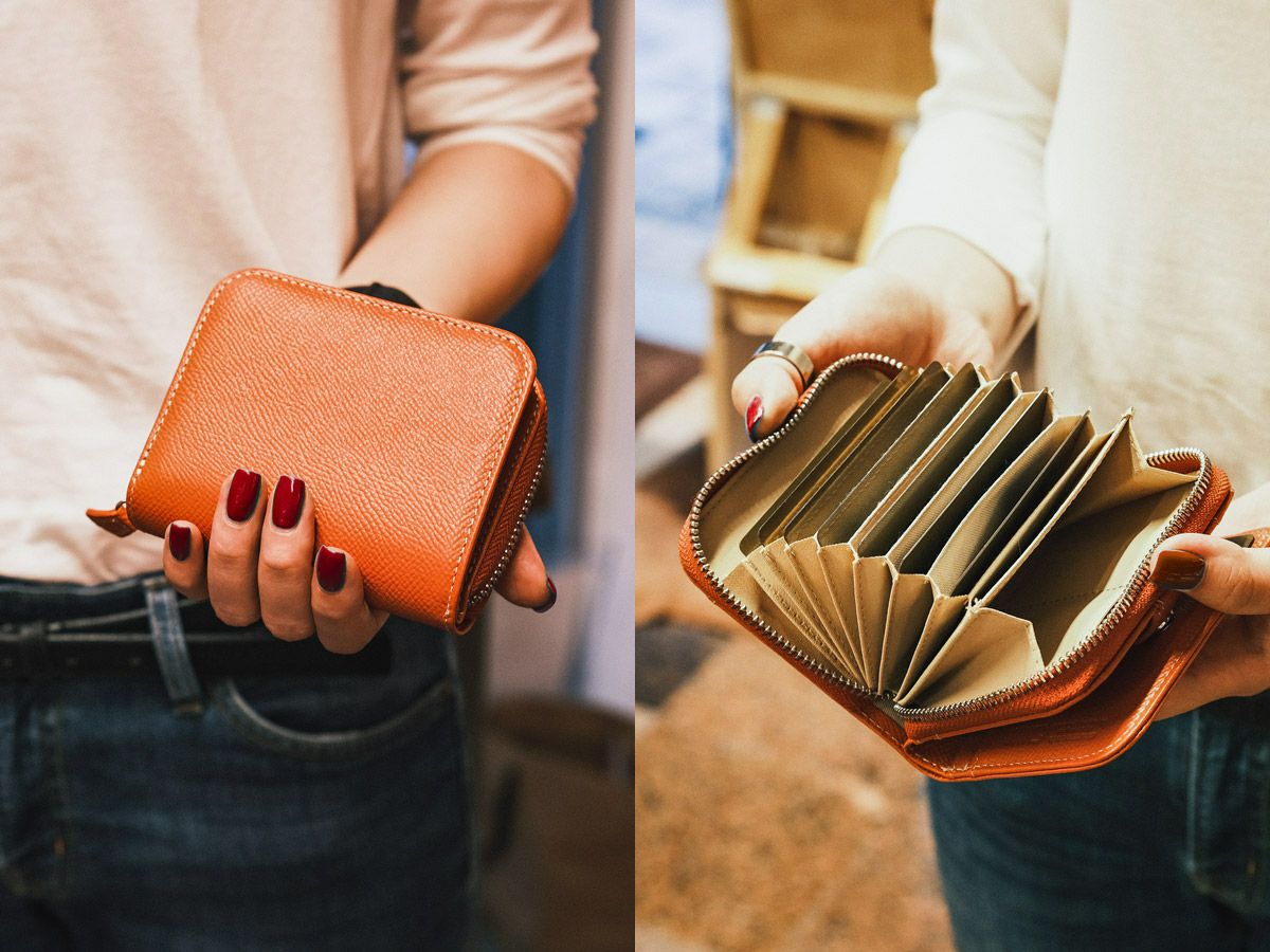 エンボス　プチマルチウォレット