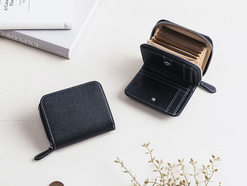 エンボス　プチマルチウォレット