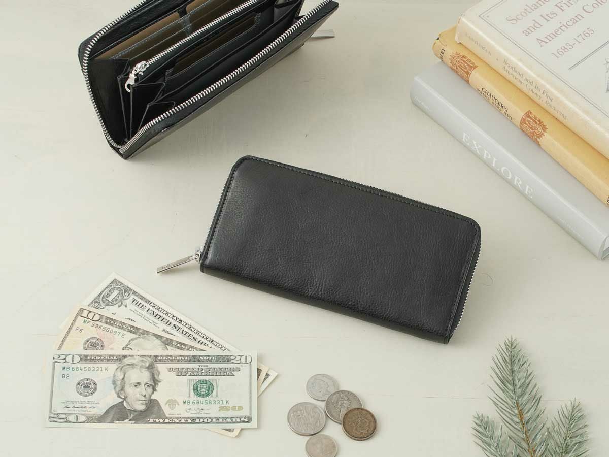 ヴァケッタルクス　ラウンドファスナー長財布　ブラック