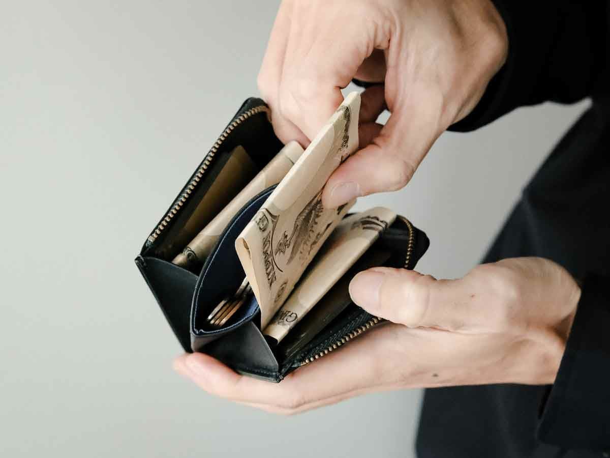 ルガトショルダー　ミニL字ファスナー財布