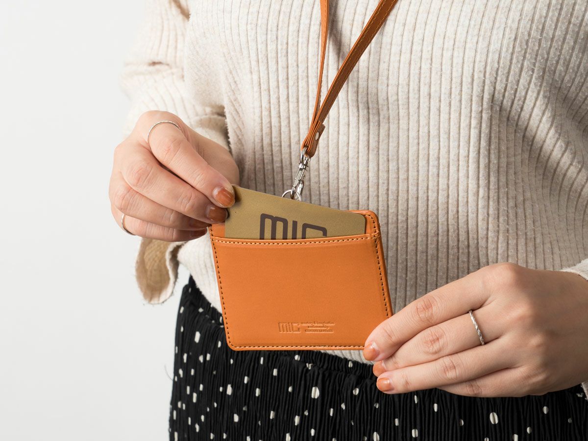 ペーパープルアップ　IDケース