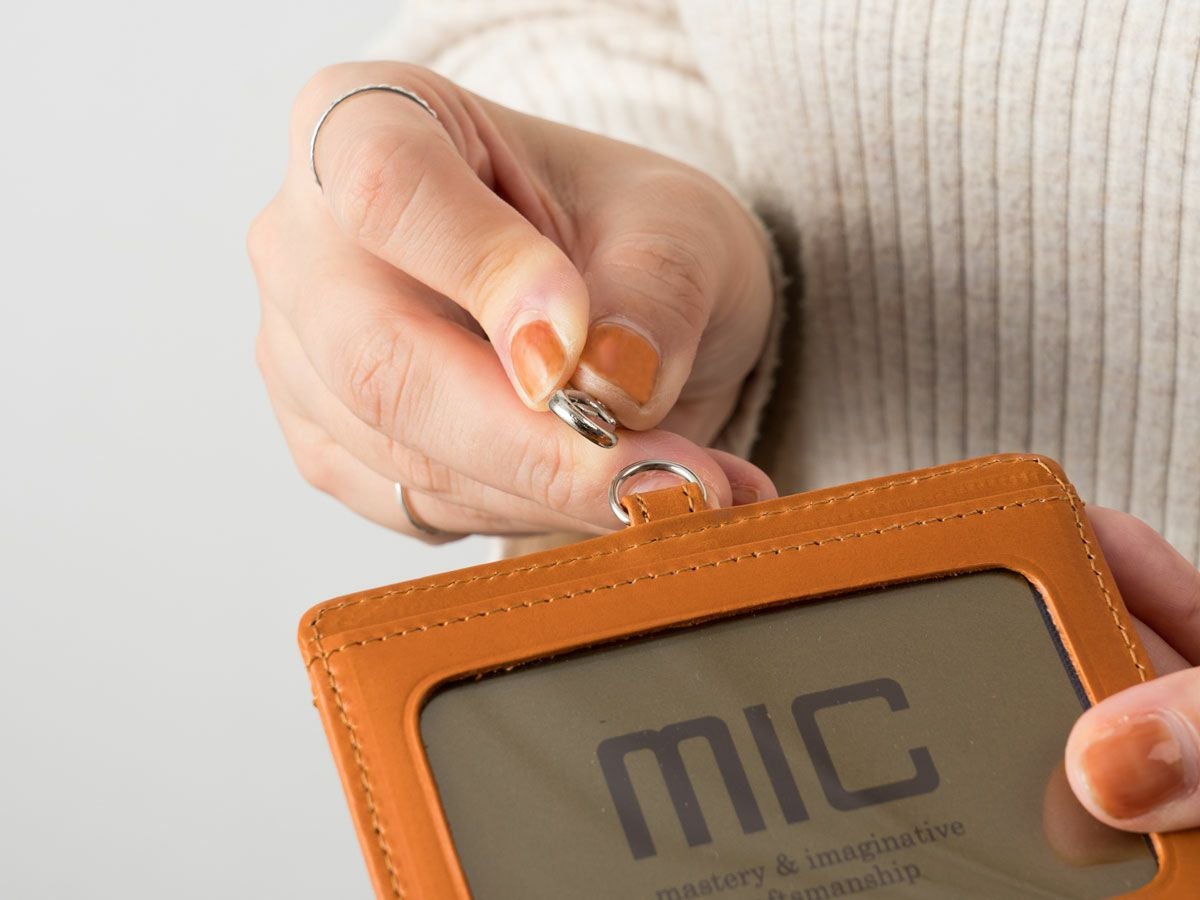 ペーパープルアップ　IDケース